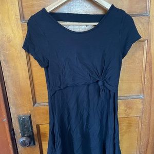 Latched Mama Front Knot Nursing Tunic, Black, Small